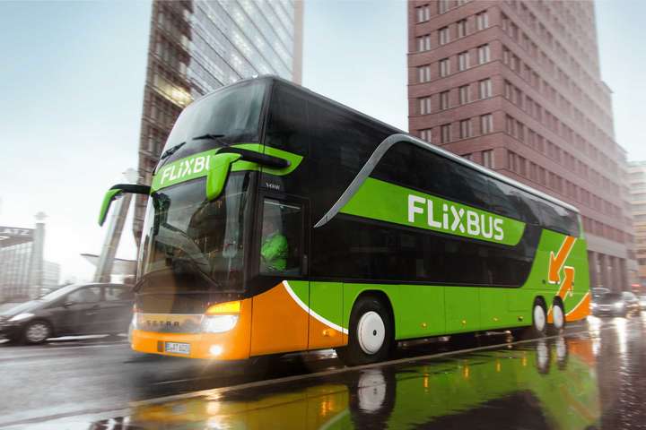 Найбільший автобусний лоукостер Європи зайде на український ринок