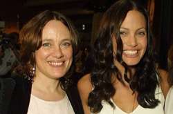 Анджелина Джоли с мамой