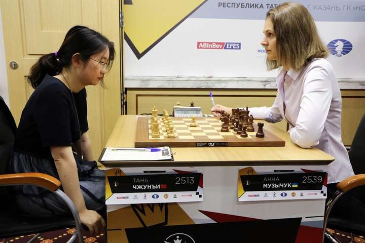 Сестри-українки провалили старт турніру претенденток на шахову корону в Росії