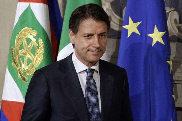 Прем'єр Італії поставив ультиматум уряду