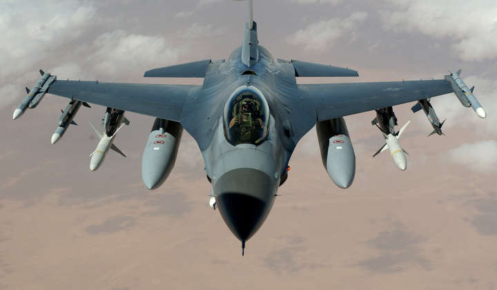 США схвалили продаж Болгарії літаків F-16