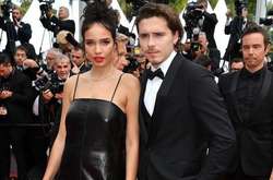 Дэвид Бекхэм запретил сыну встречаться с сексуальной моделью Ханой Кросс