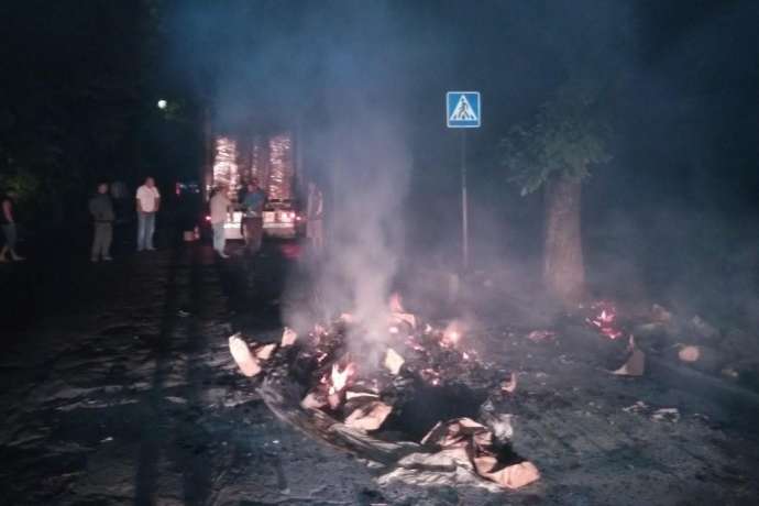 На Вінниччині загорілась вантажівка з вугіллям