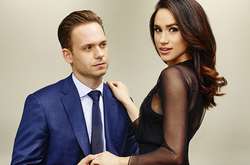 Экранный муж Меган Маркл Патрик Джей Адамс возвращается в сериал «Форс-мажоры»