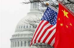Китай попередив своїх громадян про ризики подорожей до США