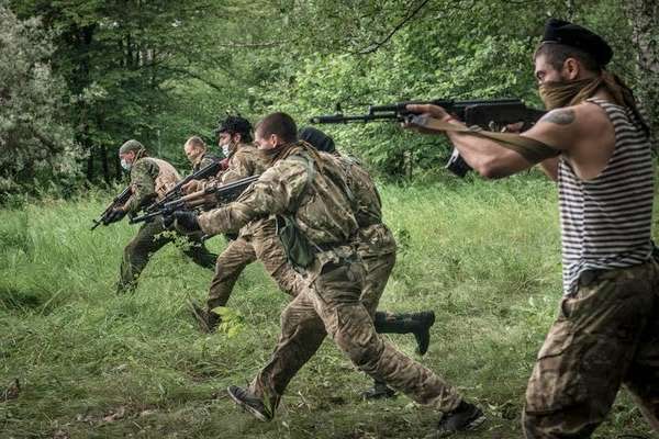 Бойовики у ході навчань пристрелили російського військового, - розвідка Міноборони
