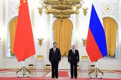 Президент Китаю прибув до Москви 