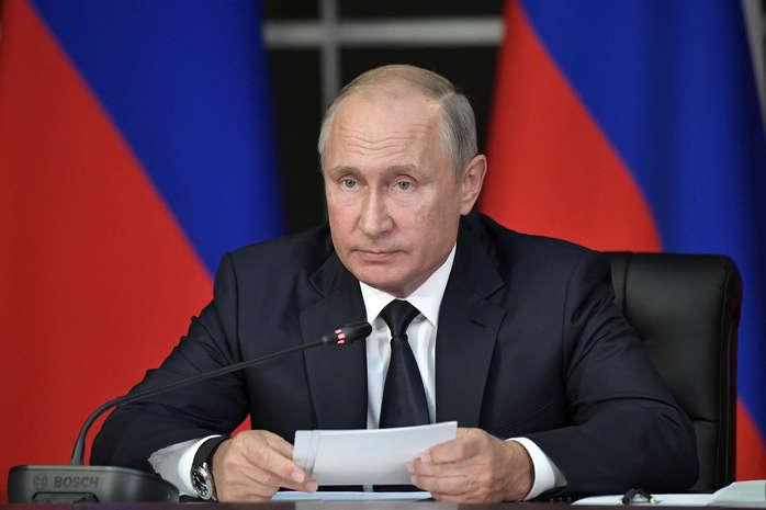 Хамелеон 2019 или Приключения блудного рейтинга Путина