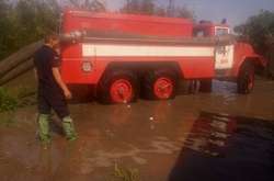   У с. Нова Маячка на Херсонщині негода підтопила 150 дворів    