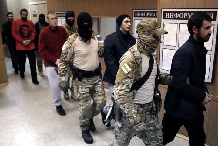 У Москві вже провели слідчі дії щодо 11 українських моряків