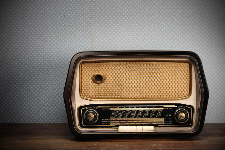 В аннексированном Крыму частоты украинских радиостанций глушат российским радио