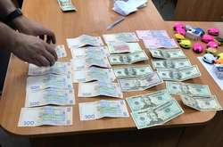 СБУ ліквідувала схему махінацій з «євробляхами»