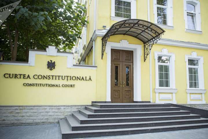 Конституційний суд Молдови вирішив розпустити парламент