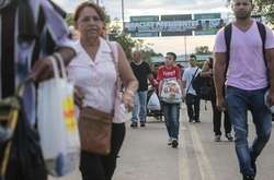 Майже 20 тисяч людей залишили Венесуелу після відкриття кордону з Колумбією