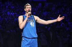 Знаменитий німецький баскетболіст отримає американське громадянство