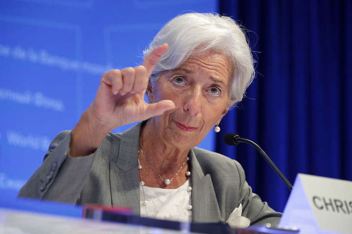 Очільниця МВФ попередила про зниження світового ВВП