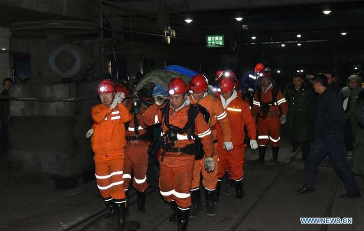У Китаї внаслідок обвалу на шахті загинули дев'ять гірників