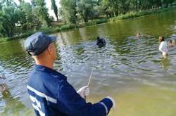 У неділю водолази дістали зі столичних водойм трьох потопельників 