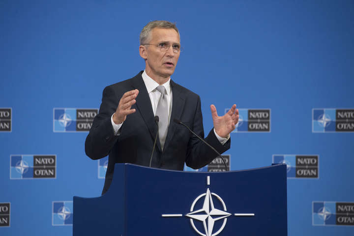Столтенберг назвав Росію загрозою для НАТО