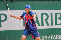 Молчанов в парі відіграв дев'ять матчболів та пробився до 1/4 фіналу турніру в Німеччині