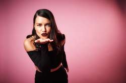 Самая соблазнительная модель современности празднует день рождения: яркие фотосессии Адрианы Лимы