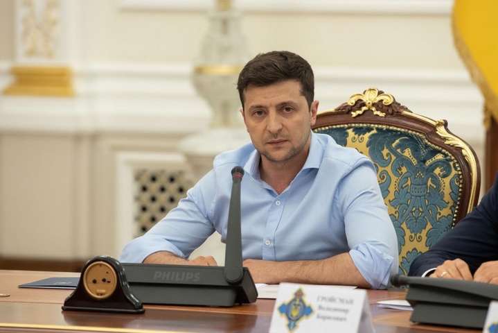 Зеленський взявся за членів Вищої ради правосуддя Порошенка
