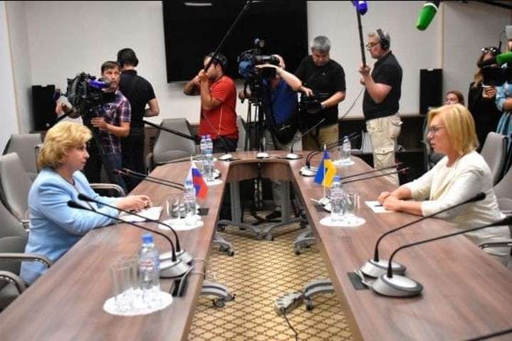 Омбудсмени України та РФ обговорили взаємне звільнення всіх засуджених