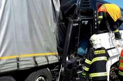 У Чехії автобус з дітьми врізався у вантажівку, 18 потерпілих