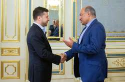 Зеленський зустрівся з президентом ЄБРР