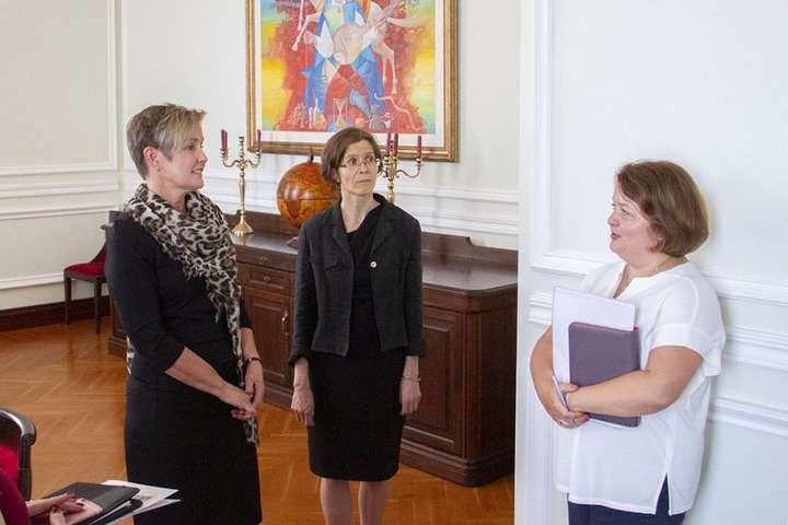 Новий посол Фінляндії почала роботу в Україні