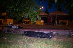 Чоловік упав з лавочки і помер