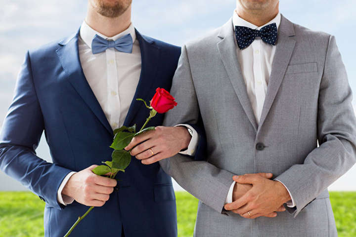 В Еквадорі дозволили одностатеві шлюби