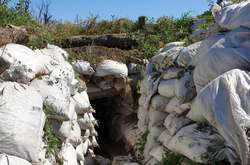 Українські бійці проводять активне інженерне переоблаштування та дообладнання нещодавно здобутих ворожих укріплень