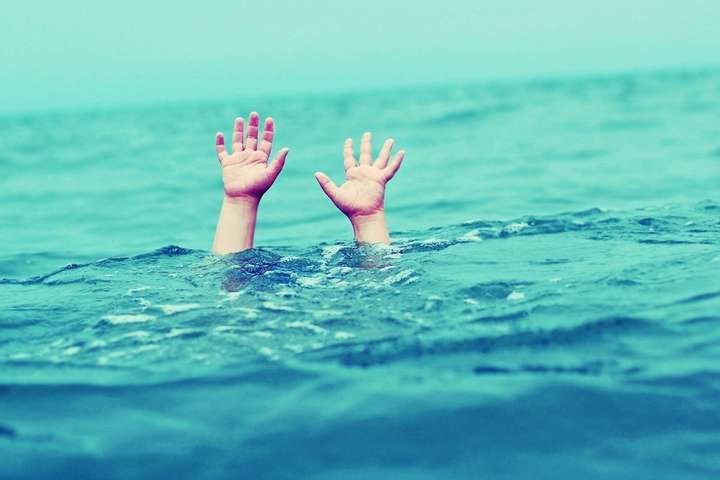 На Чернігівщині втопився 10-річний хлопчик