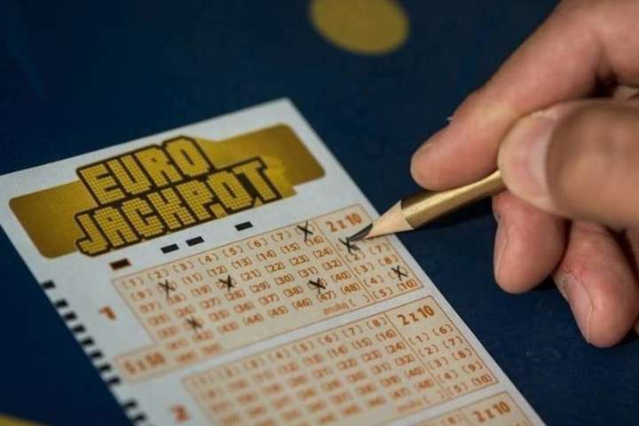 Мешканець Чехії виграв у лотерею €55 млн