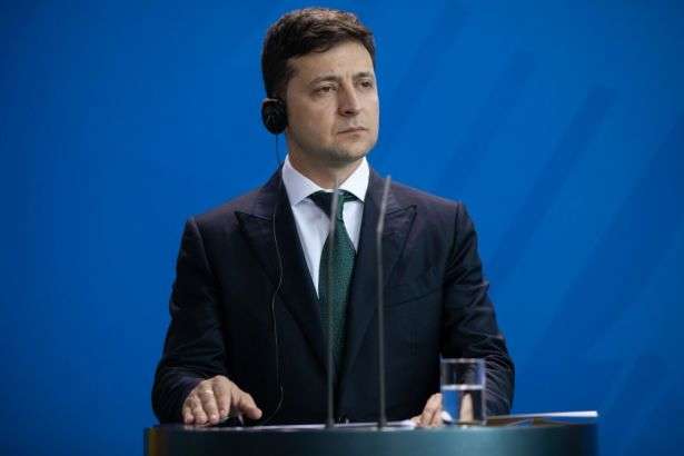 Зеленський анонсував підготовку нової програми з МВФ