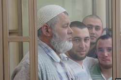  Кримськотатарські активісти Сервет Газієв, Осман Аріфмеметов, Сейтвелієв Сетабдієв і Аким Бекіров в Кіровському райсуді Ростова-на-Дону 