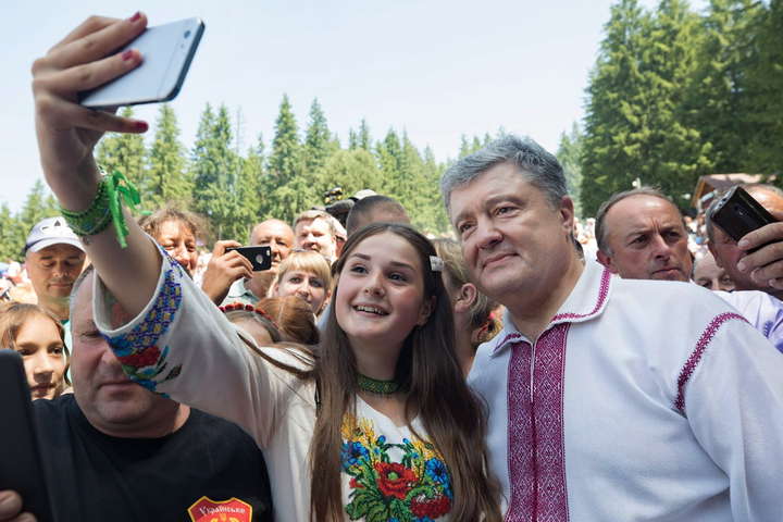 Петро Порошенко: Головним опонентом на виборах вважаю партію Бойка-Медведчука 