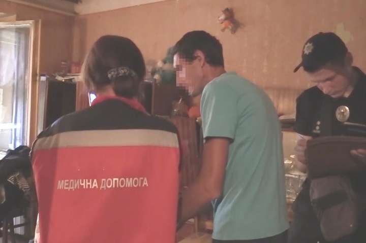 У Києві молодик до смерті побив співмешканця матері (фото, відео)