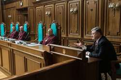 Порошенко впервые прокомментировал вопрос законности досрочных выборов