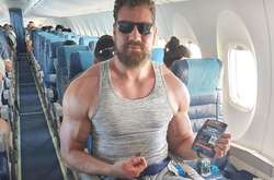 Неудобства высокого роста: серия забавных фото