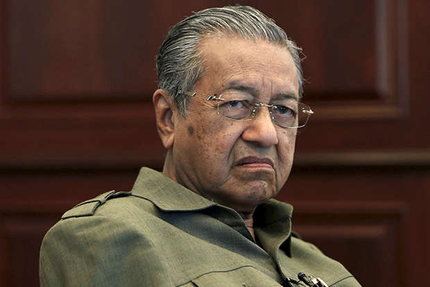 Глава уряду Малайзії «сумнівається» в результатах розслідування збиття MH17