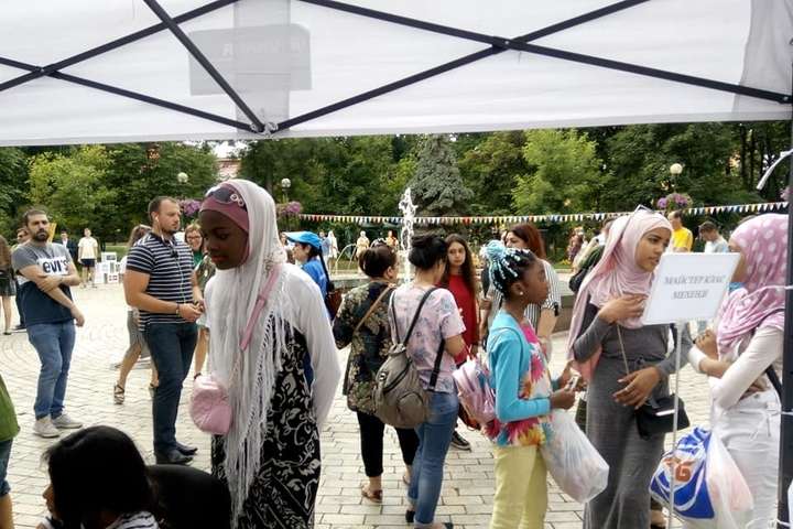 У Києві влаштували фестиваль до Всесвітнього дня біженця (фото)