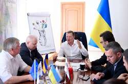 Подолання бідності Зеленський почав із «космічного» збільшення зарплат чиновникам свого офісу, - Ляшко