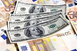В Україні дорожчають долар і євро: курс валют від Нацбанку