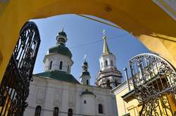 Філарет вирішив звільнити настоятеля монастиря біля Києво-Печерської лаври