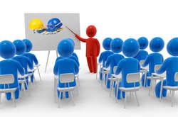 Навчання проводиться групою міжнародних експертів з США, Польщі, Болгарії