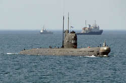 Росія утилізує український підводний човен, захоплений під час анексії Криму