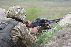 Доба на Донбасі: 25 обстрілів, один військовий поранений