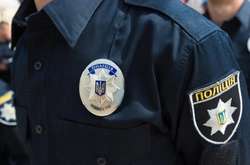 На Запоріжжі група осіб жорстоко побила двох поліцейських